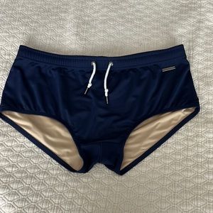 Men’s swimwear